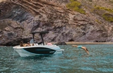 Bateaux avec permis / F705 Open (8p)